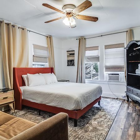 Lafayette At Your Doorstep, Private Rm Exterior foto